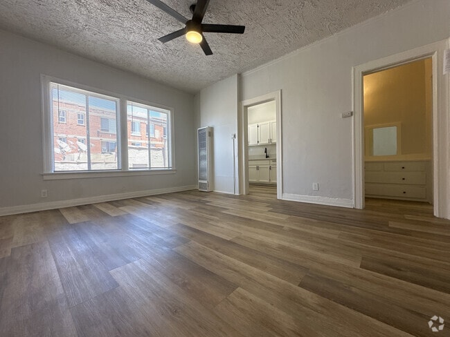 Building Photo - 503 S Union Ave Unit 307 Rental