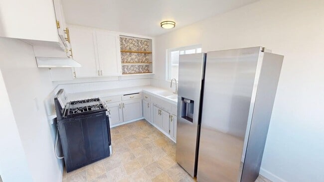 Photo - Large 2BD/1BA Upstairs Unit Unit 1488 15th Street
