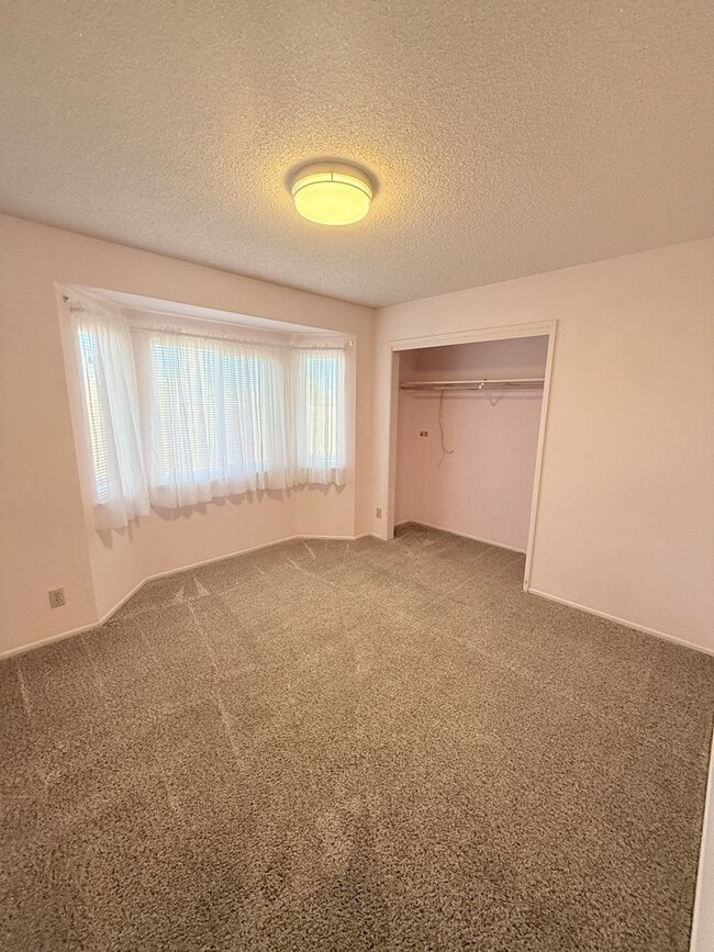 Photo - Pet-Friendly Room for Rent in Orcutt - Utilities Included! Unit Room