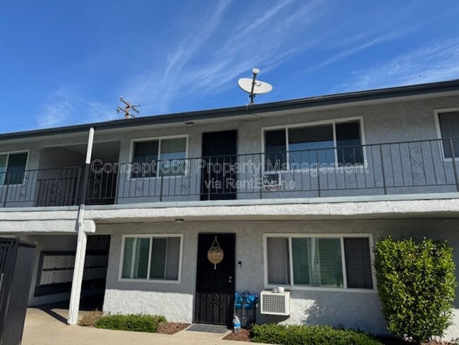Photo - 2890 E Artesia Blvd Unit Apt 33