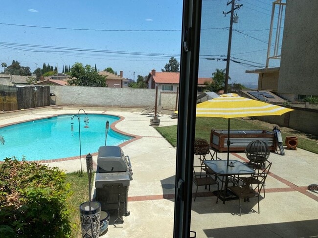 Photo - 15375 E La Belle St