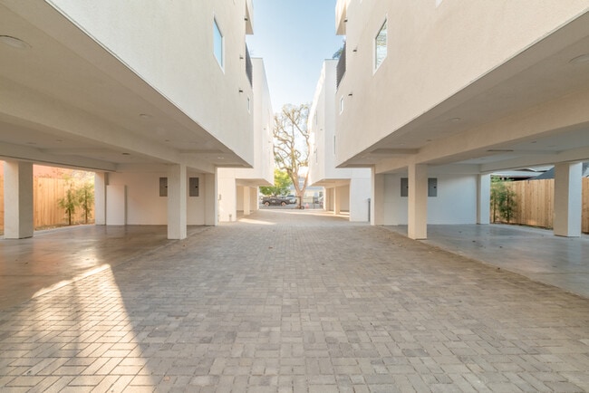 Photo - Two Bedroom Town Home-style Like Near NoHo...