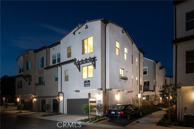 Building Photo - 32040 Paseo Vienta