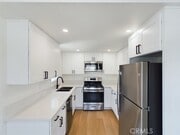 Photo - 419 W 4th Ave Unit D