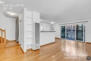 Photo - 746 N Dillon St House