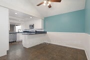 Photo - 3432 Orchard Way