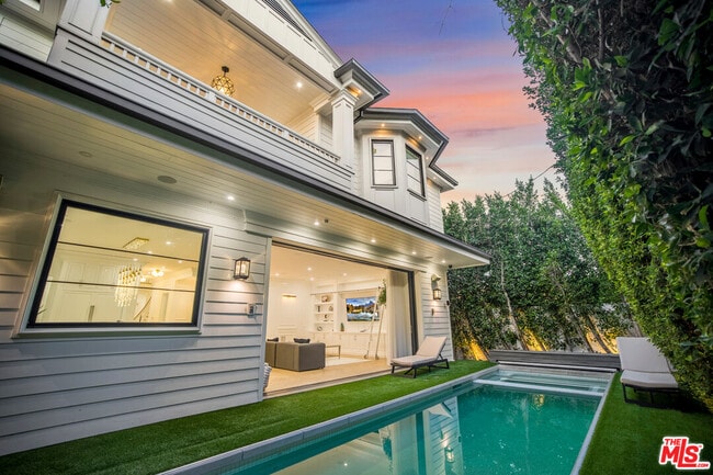 Photo - 843 N Spaulding Ave