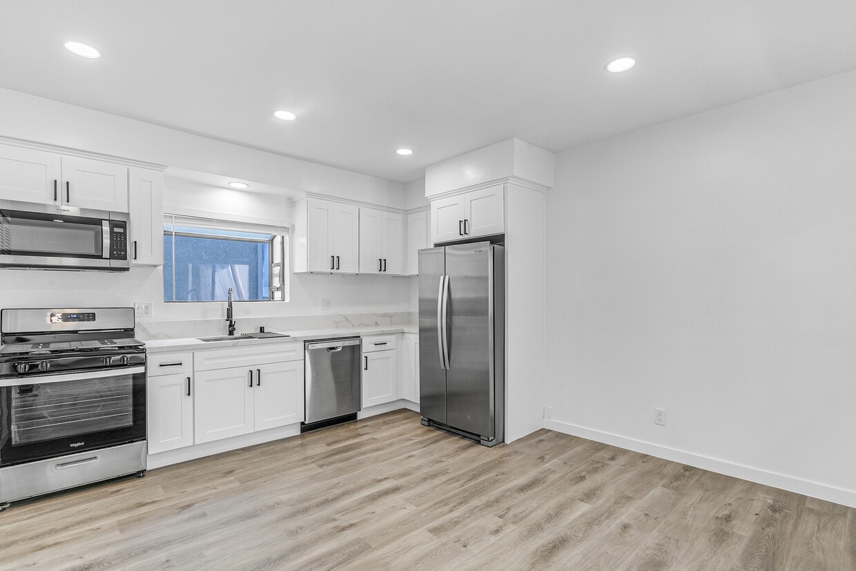Floor Plan - 3 Bed + 2 Bath