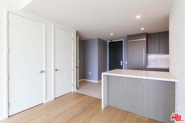 Photo - 889 Francisco St Unit 2401