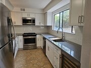 Photo - 1615 Olive St Unit B