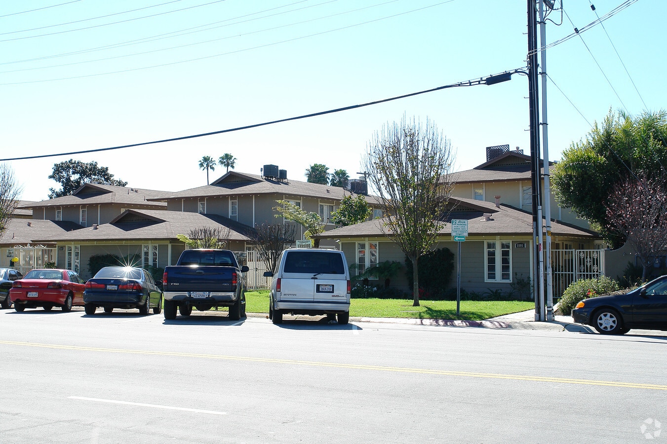 Photo - 1601 E 15th St