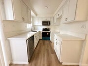 kitchen - 2224 Curtis Ave Unit A