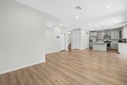 Photo - Modern Luxury 4-Bedroom 3-Bathroom Home wi...
