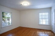 Photo - 127 N Doheny Dr Unit 4