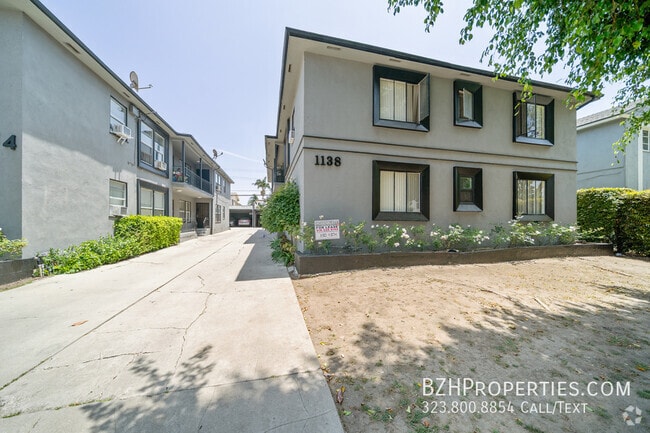 Building Photo - 1136 S Sherbourne Dr Unit 2 Rental