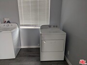 Photo - 901 W 64th St Unit 3