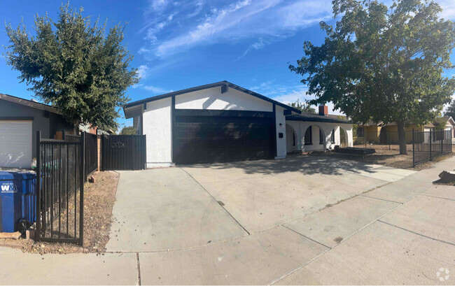 Building Photo - 37754 26th St E Rental
