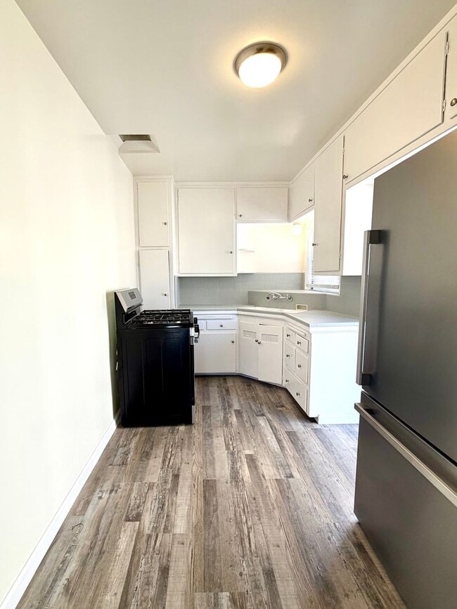 Photo - 2105 W Carson St
