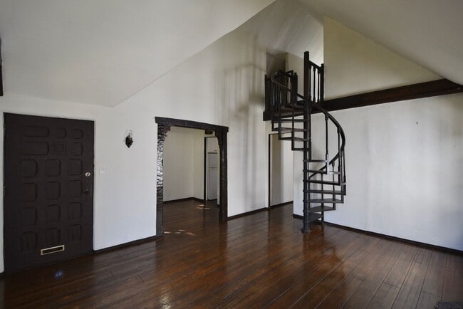 Photo - 2906 Griffith Park Blvd Unit 2910.5