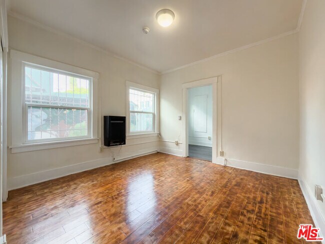 Photo - 434 S Rampart Blvd Unit 108