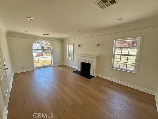 Photo - 1854 Lansdowne Ave