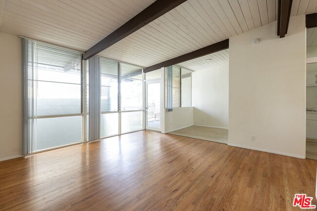 Photo - 11133 Rose Ave Apartment Unit 20