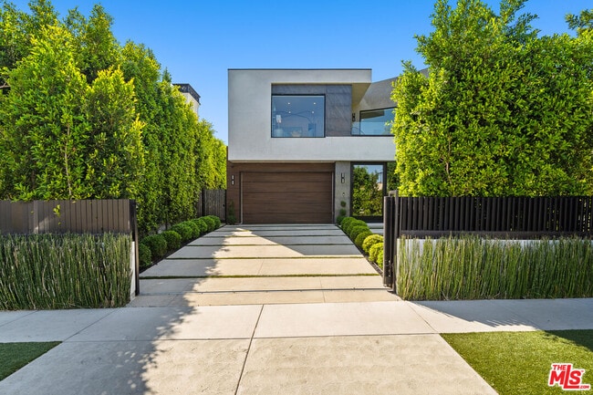 Photo - 849 N Spaulding Ave