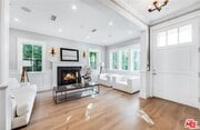 Photo - 4710 Noeline Ave