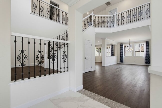 Photo - 3239 Canyon View Dr