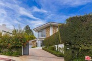 Photo - 650 N Tigertail Rd House