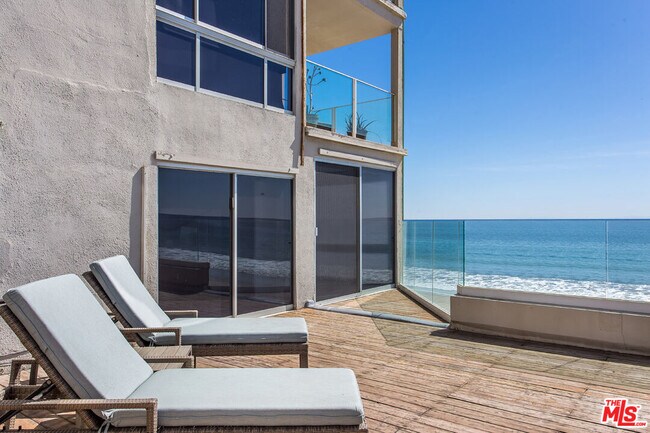 Photo - 22548 Pacific Coast Hwy Unit 100