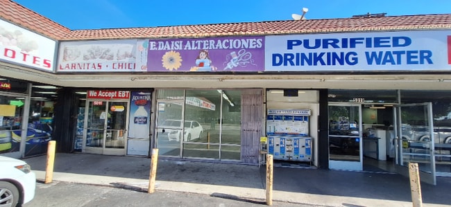 Photo - 5017 Gage Ave