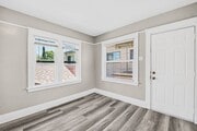 Photo - 1557 Pine Ave Unit 1559.5