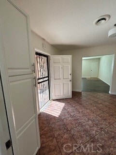 Photo - 345 E College St