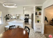 Photo - 5829 Bowcroft St Unit 4