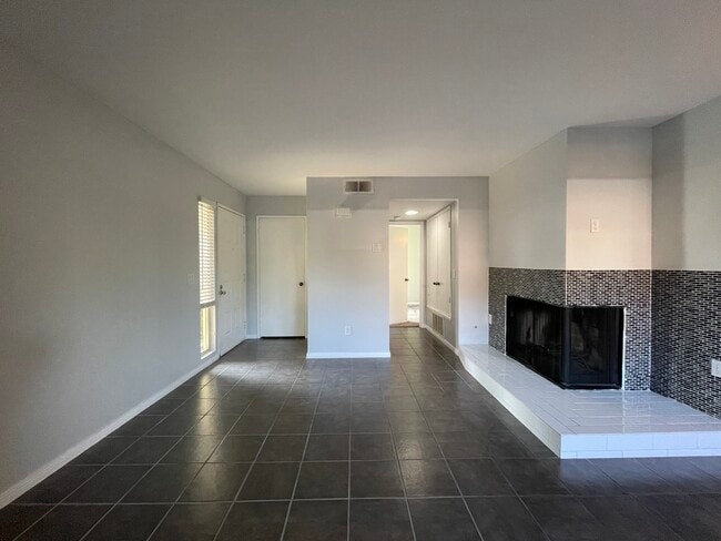 Photo - 6510 College Grove Dr