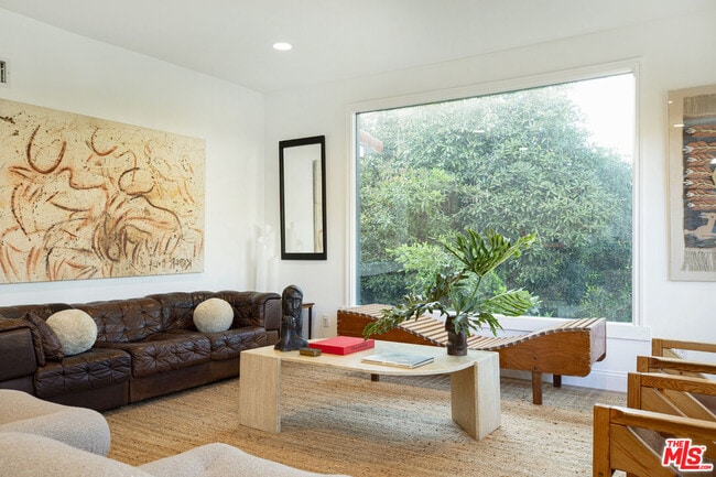 Photo - 1411 Wellesley Dr