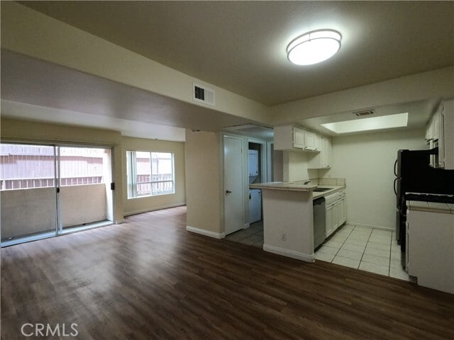 Photo - 5060 Kester Ave Unit 103