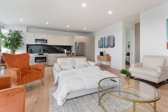 Photo - 5511 Los Robles Dr Unit ID1292579P