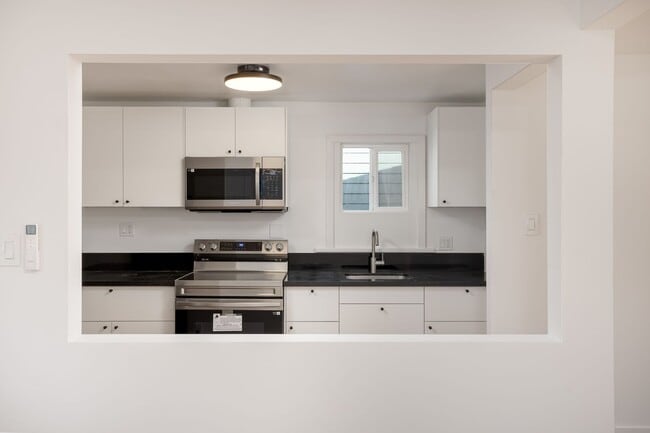 Photo - 126 1/2 Franklin Ct Unit 126 1/2 Franklin Ct