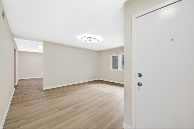 Building Photo - 1250 S Brookhurst St