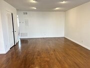 Photo - The Brentana