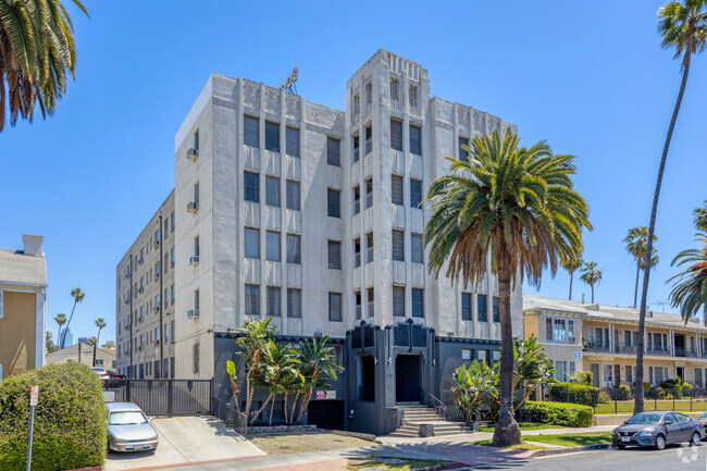 Crestwood Tower Apartments - Crestwood Tower Apartments