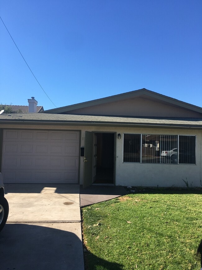 Photo - 1260 Granger St