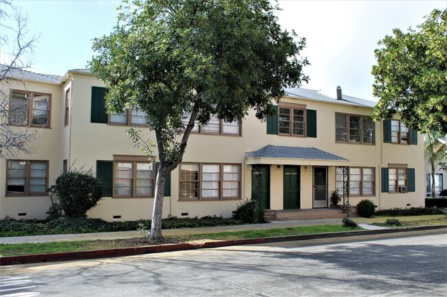 Building Photo - 123 S Verdugo Rd Unit 123