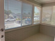 Photo - Gorgeous 2-bedroom house for rent! Best De...