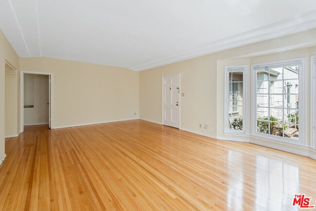 Photo - 133 Sweetzer Ave