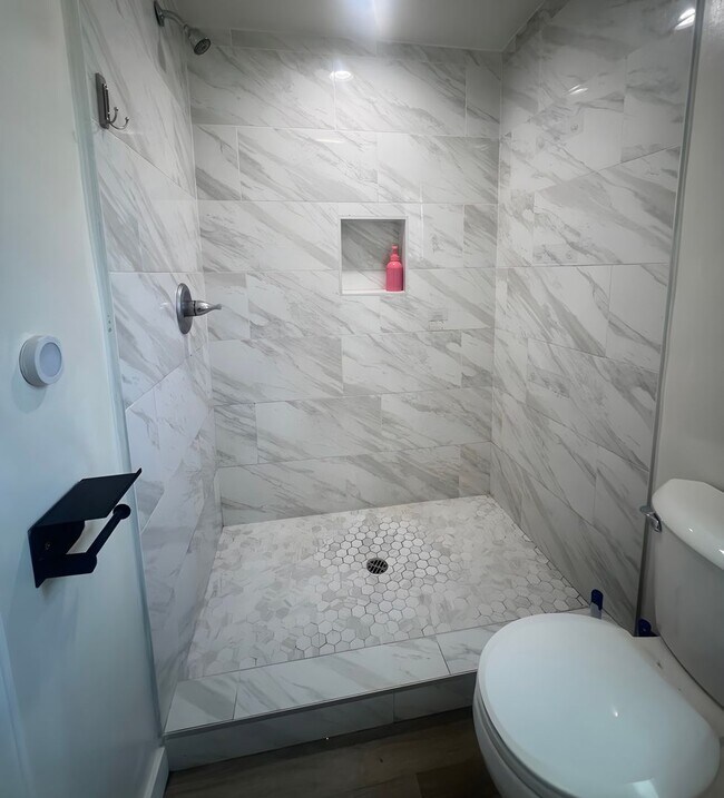 Photo - 3630 W 60th St Unit 3630 1/2