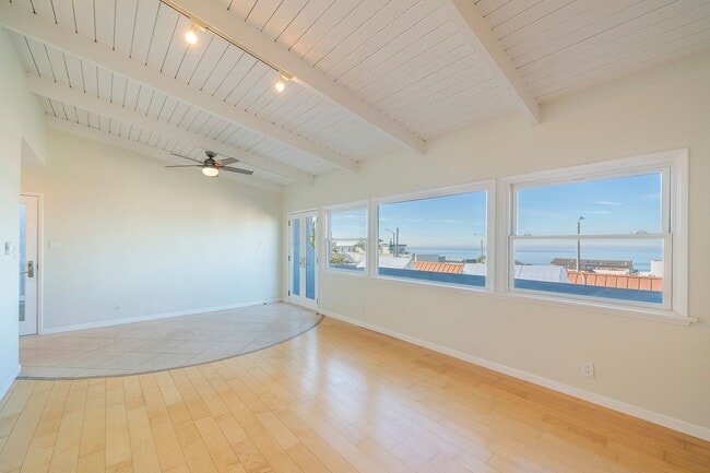 Photo - Warm & Inviting Manhattan Beach Rental Home!