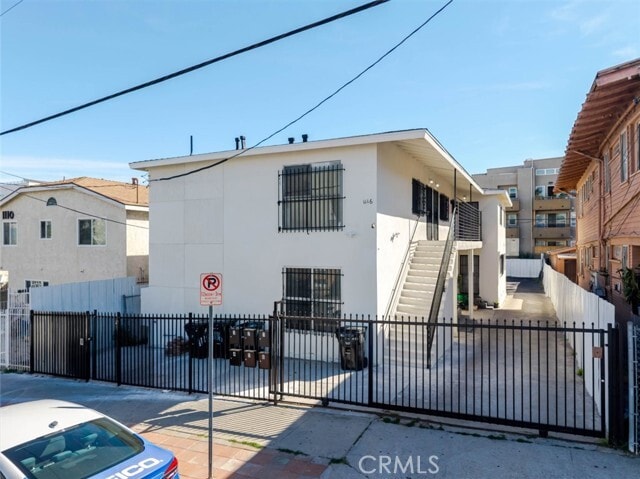 Building Photo - 1116 S Berendo St Unit 6